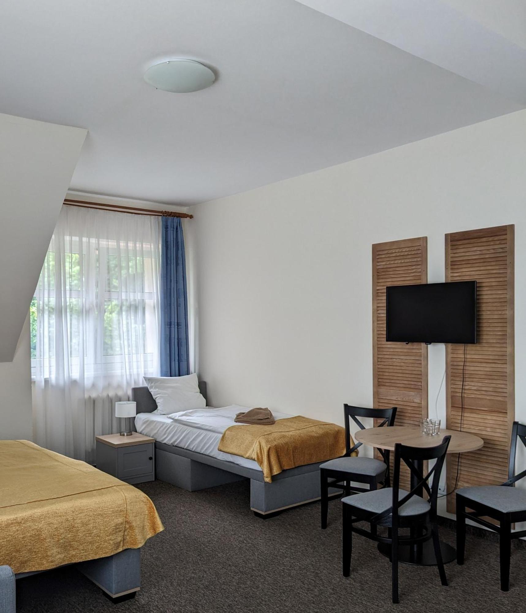 Klinika Mlodosci Medical Spa Swieradow-Zdroj Room photo