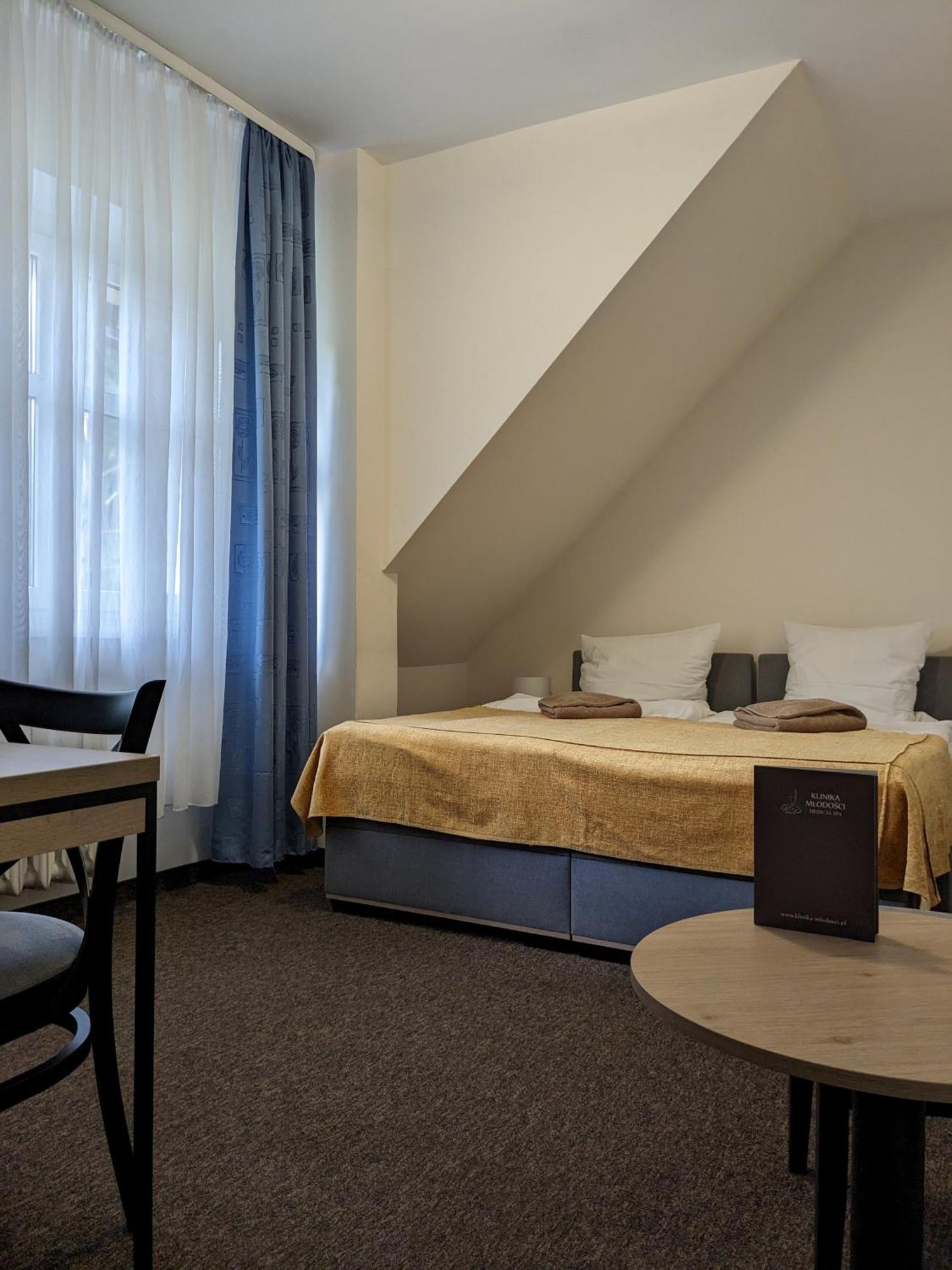Klinika Mlodosci Medical Spa Swieradow-Zdroj Room photo