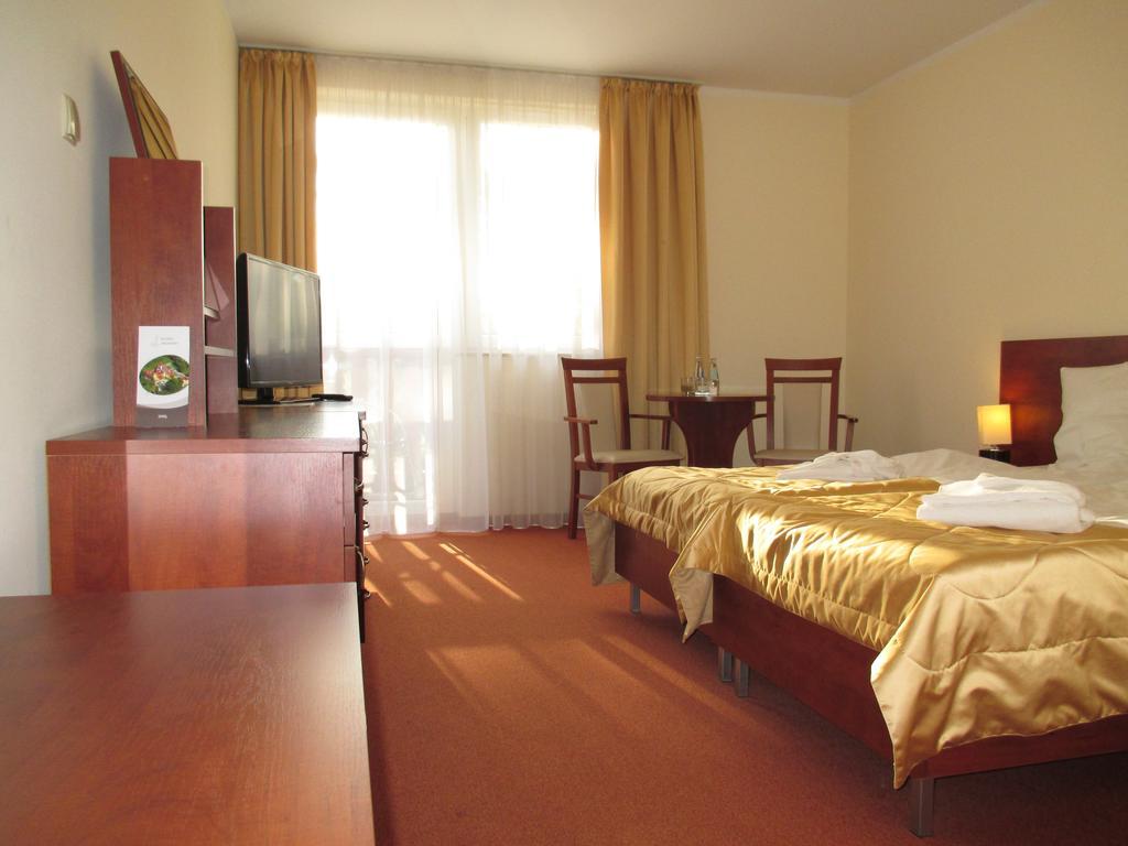 Klinika Mlodosci Medical Spa Swieradow-Zdroj Room photo